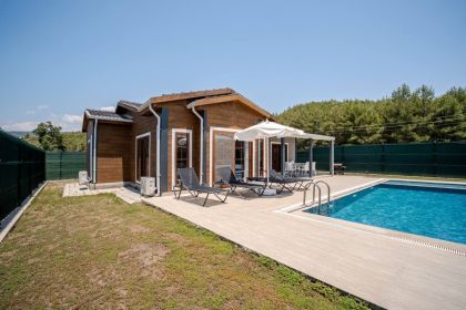 KOCA ÇALIŞ 8 KİŞİLİK 3+1 KORUNAKLI MÜKEMMEL TATİL KEYFİ